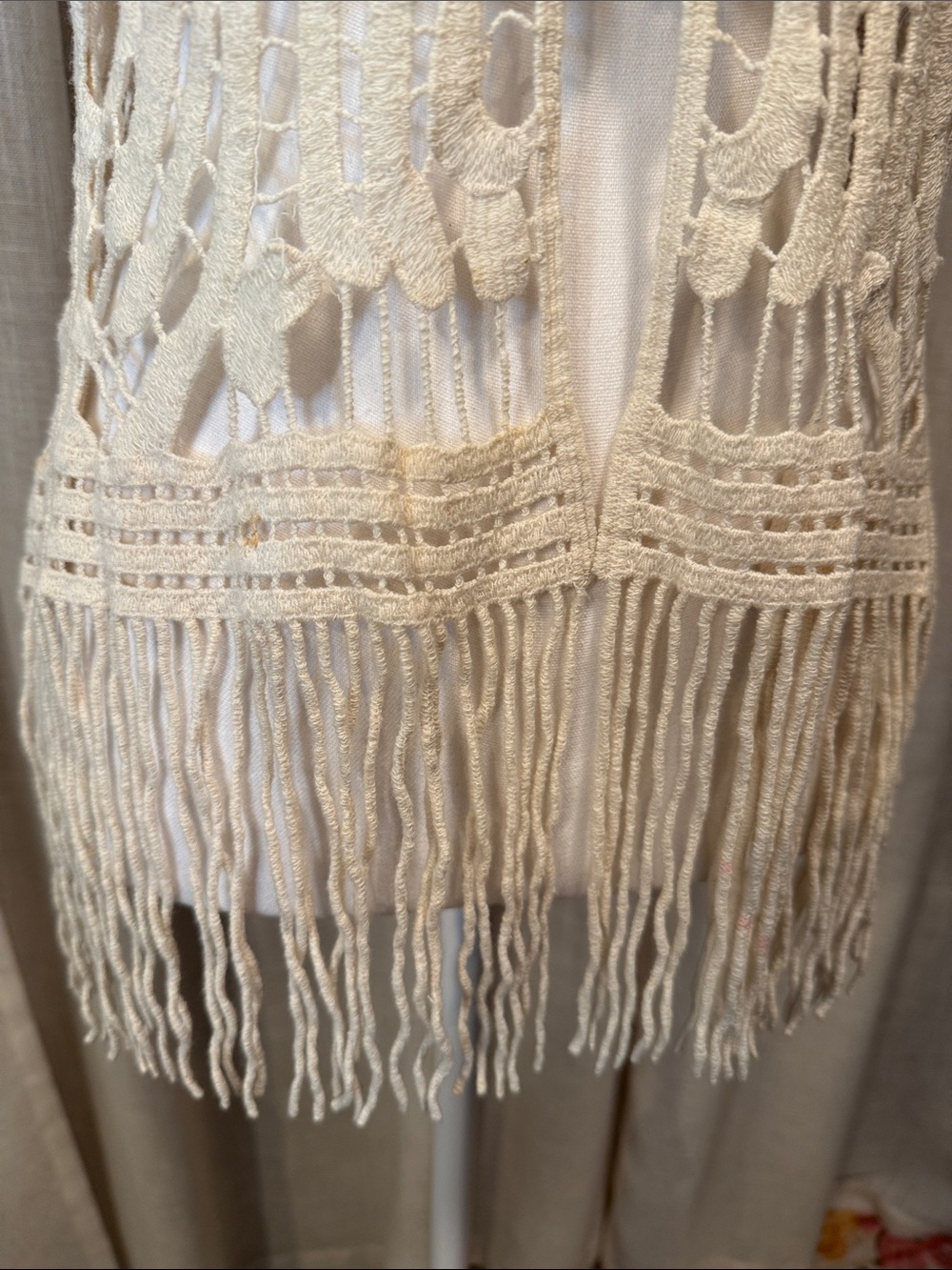 Boho Festival Crochet Vest Cream Fringe Tie Front Love Tree Medium-NWOT - Picture 3 of 12